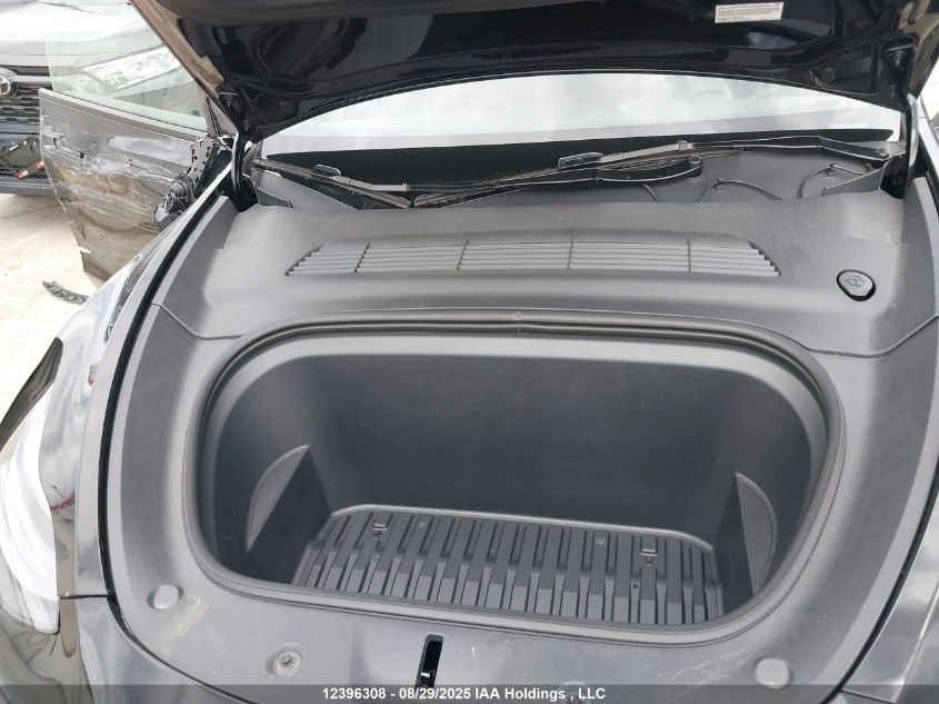 2025 Tesla Model Y VIN: 7SAYGDEE0SF317942 Lot: 12396308