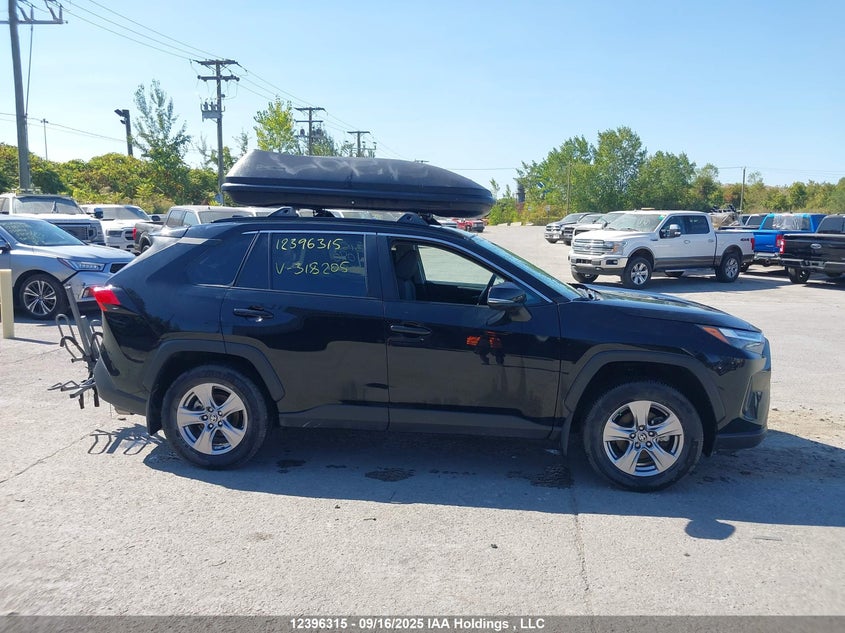 2T3R1RFV6NC318205 2022 TOYOTA RAV 4 photo no. 14