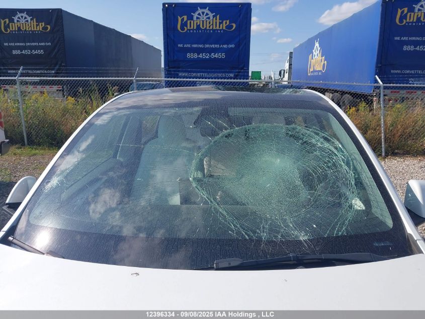 2022 Tesla Model Y Long Range VIN: 7SAYGAEE0NF530814 Lot: 12396334