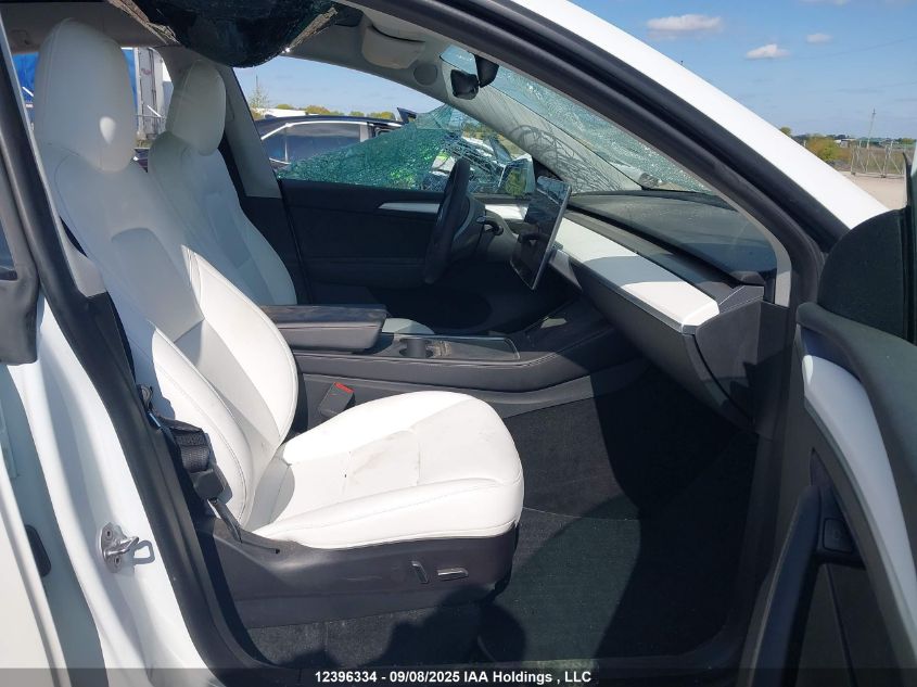 2022 Tesla Model Y Long Range VIN: 7SAYGAEE0NF530814 Lot: 12396334