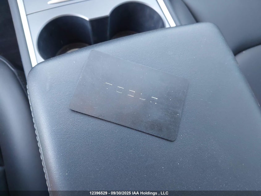 7SAYGDEE6PF585949 2023 TESLA MODEL Y photo no. 11