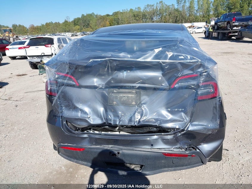 7SAYGDEE6PF585949 2023 TESLA MODEL Y photo no. 17
