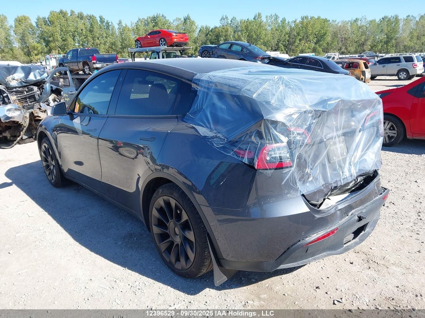 7SAYGDEE6PF585949 2023 TESLA MODEL Y photo no. 3