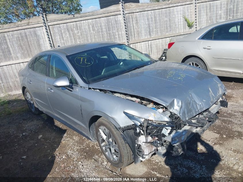 2022 Hyundai Sonata Preferred VIN: 5NPEG4JA9NH136881 Lot: 12396544