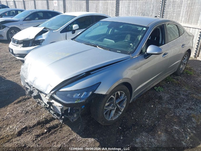 2022 Hyundai Sonata Preferred VIN: 5NPEG4JA9NH136881 Lot: 12396544