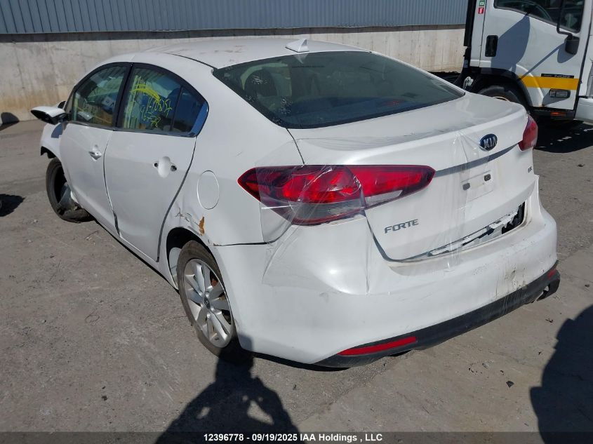 2017 Kia Forte Ex VIN: 3KPFL4A85HE005257 Lot: 12396778