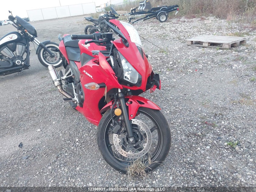 MLHNC5124G5200030 HONDA CBR300 Photo 1