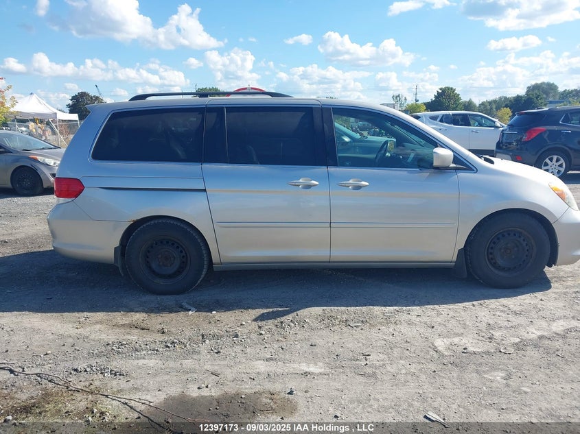 2008 Honda Odyssey VIN: 5FNRL38718B100526 Lot: 12397173