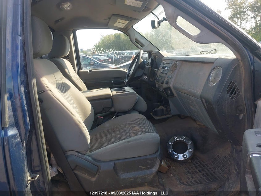 1FTBF2B62BEB70578 2011 FORD F250 photo no. 5