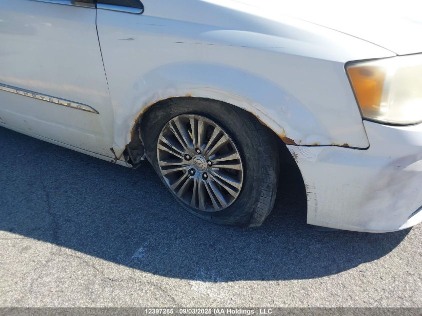 2014 Chrysler Town & Country Touring L VIN: 2C4RC1CG7ER188221 Lot: 12397285