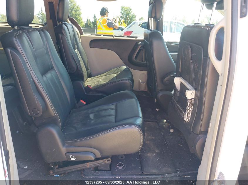 2014 Chrysler Town & Country Touring L VIN: 2C4RC1CG7ER188221 Lot: 12397285