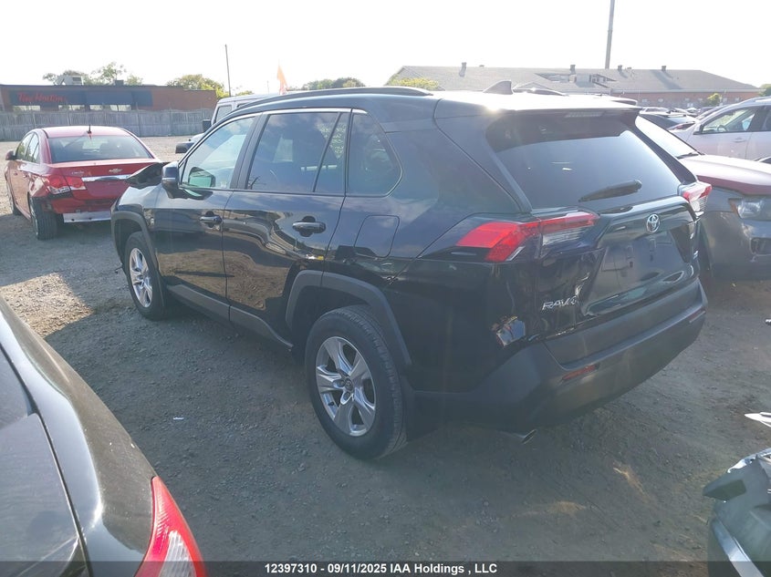 2T3W1RFV1MC088476 2021 TOYOTA RAV 4 photo no. 3