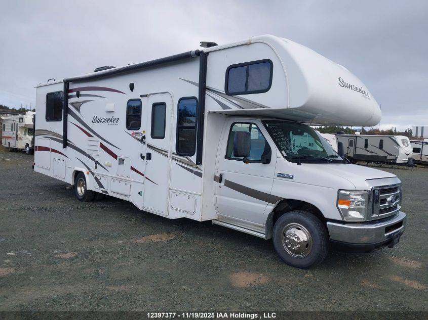 1FDXE4FS5GDC44709 2016 Ford Econoline E450 Super Duty Cutwy Van auction photo 1