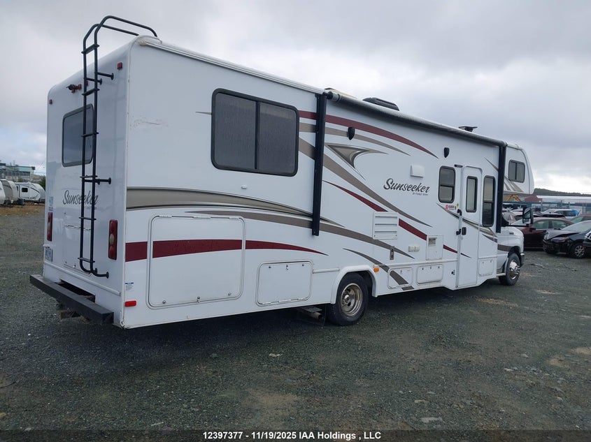 1FDXE4FS5GDC44709 2016 FORD ECONOLINE photo no. 4
