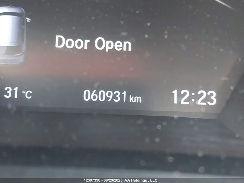 2018 Honda Cr-V Touring VIN: 2HKRW2H93JH145316 Lot: 12397398