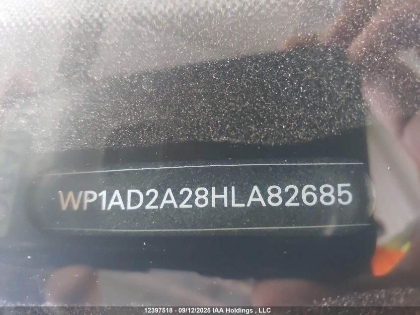 2017 Porsche Cayenne Gts VIN: WP1AD2A28HLA82685 Lot: 12397518