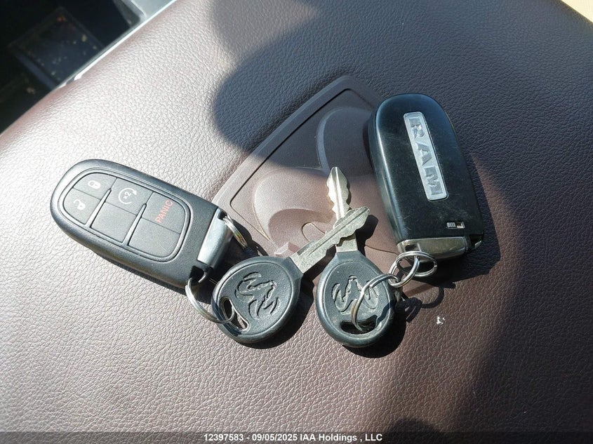1C6RR7JT1DS630030 2013 RAM 1500 photo no. 11