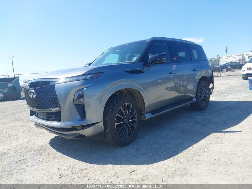JN8AZ3CCXS9600948 2025 INFINITI QX80 photo no. 2