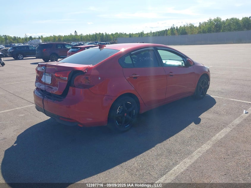 3KPFL4A73JE190678 2018 KIA FORTE photo no. 4