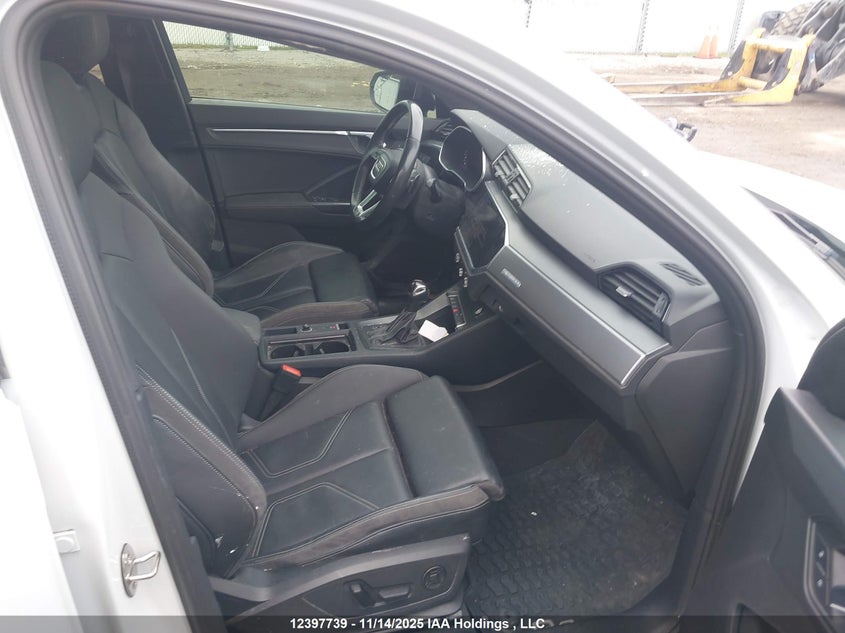 WA1EECF31N1035636 2022 AUDI Q3 photo no. 5
