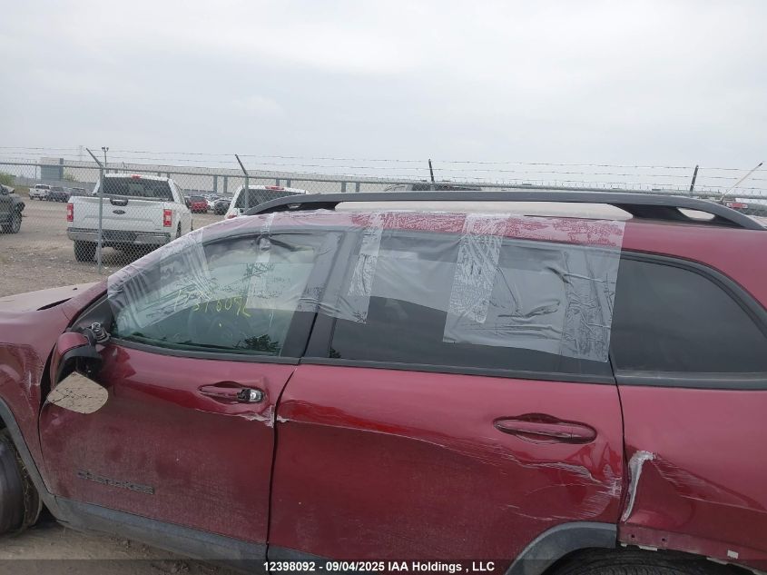 2020 Jeep Cherokee Latitude VIN: 1C4PJMCX1LD563972 Lot: 12398092