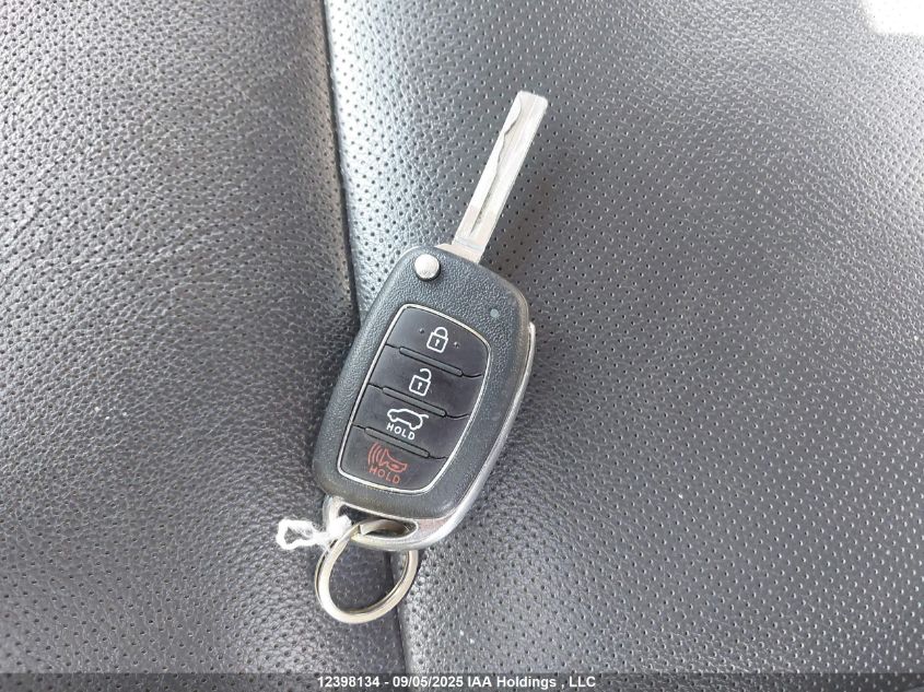 2018 Hyundai Tucson Se 2.0L VIN: KM8J3CA4XJU774888 Lot: 12398134