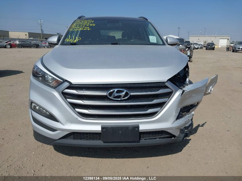 2018 Hyundai Tucson Se 2.0L VIN: KM8J3CA4XJU774888 Lot: 12398134