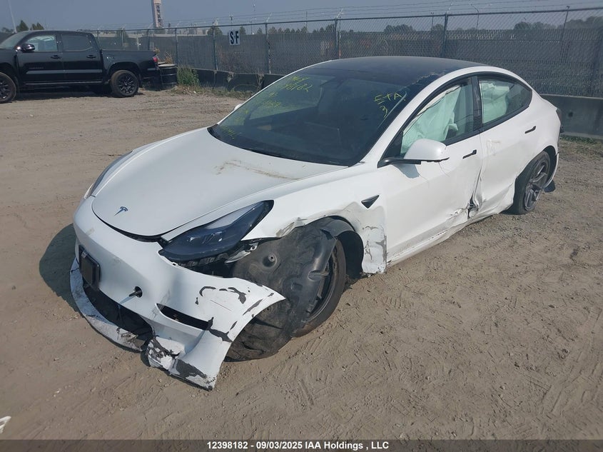 LRW3E1FAXPC872437 2023 TESLA MODEL 3 photo no. 2
