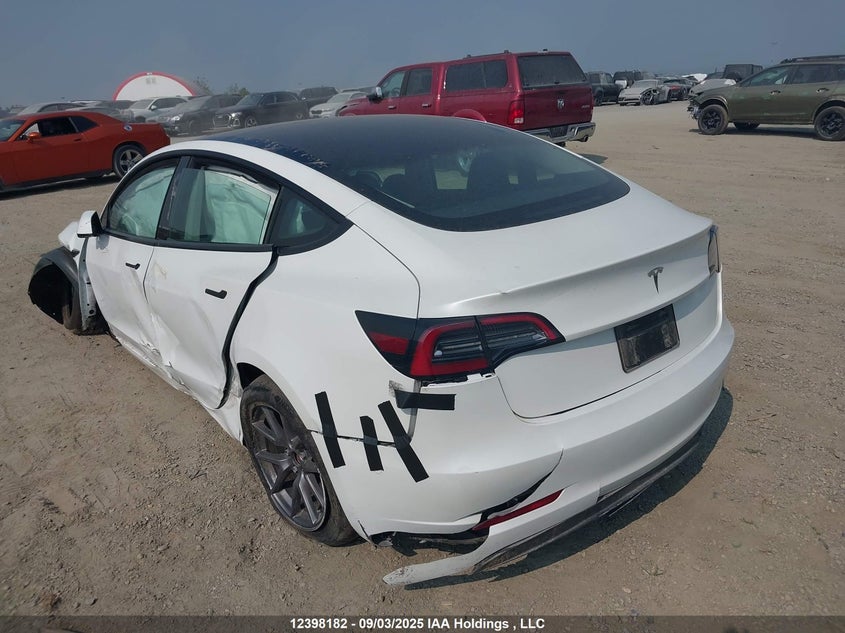 LRW3E1FAXPC872437 2023 TESLA MODEL 3 photo no. 3