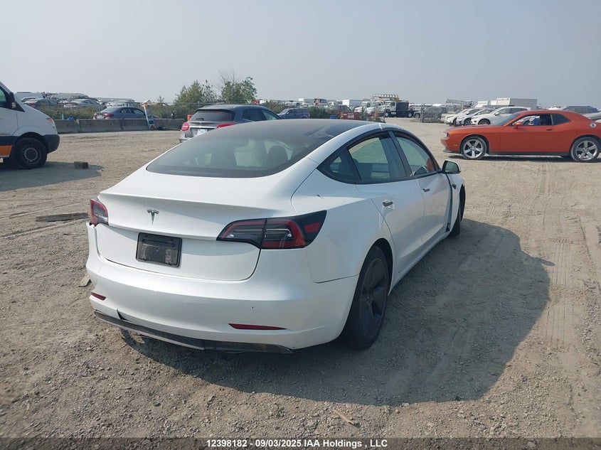 LRW3E1FAXPC872437 2023 TESLA MODEL 3 photo no. 4