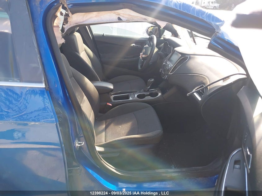 1G1BE5SMXH7175150 2017 CHEVROLET CRUZE photo no. 5