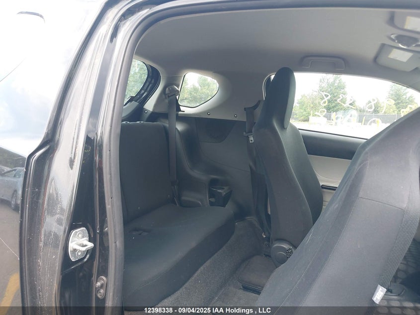 2012 Toyota Scion Iq VIN: JTNJJXB09CJ010981 Lot: 12398338