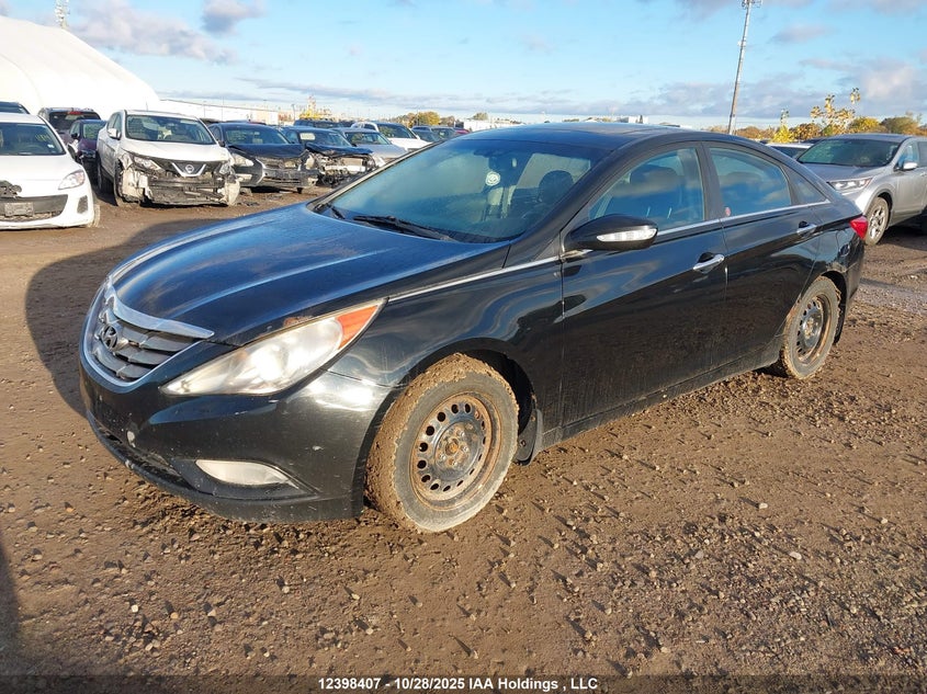 5NPEC4AC8BH150716 2011 HYUNDAI SONATA photo no. 2