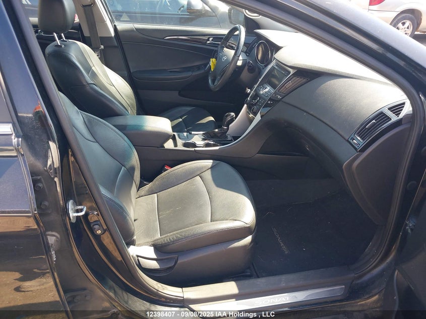 5NPEC4AC8BH150716 2011 HYUNDAI SONATA photo no. 5