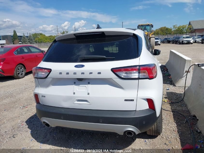 2022 Ford Escape Se VIN: 1FMCU9BZ5NUA73605 Lot: 12398423