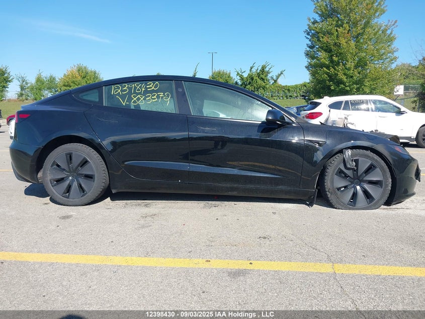 2025 Tesla Model 3 Long Range VIN: 5YJ3E1EB7SF883372 Lot: 12398430