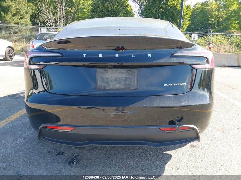 2025 Tesla Model 3 Long Range VIN: 5YJ3E1EB7SF883372 Lot: 12398430