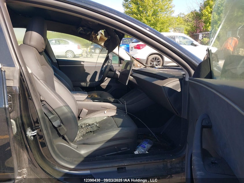 5YJ3E1EB7SF883372 2025 TESLA MODEL 3 photo no. 5