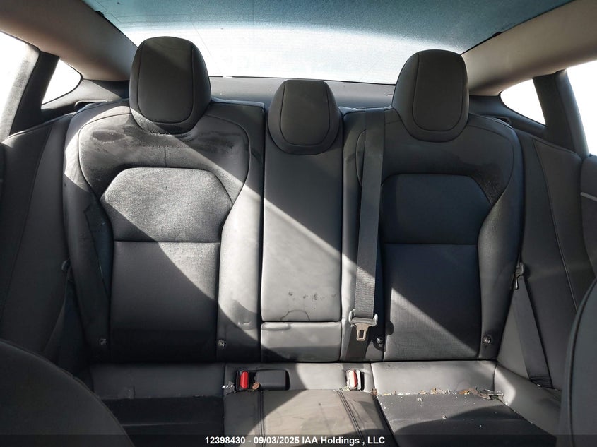 2025 Tesla Model 3 Long Range VIN: 5YJ3E1EB7SF883372 Lot: 12398430