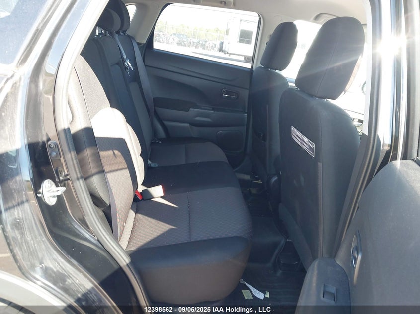 2017 Mitsubishi Rvr Es/Se VIN: JA4AH3AU4HZ602109 Lot: 12398562