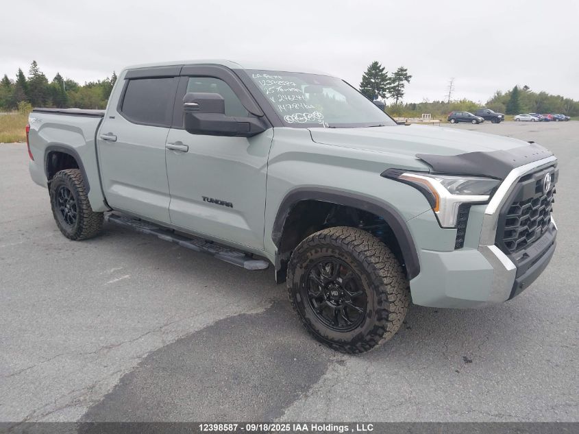 TOYOTA TUNDRA CREWMAX SR/CREWMAX SR5