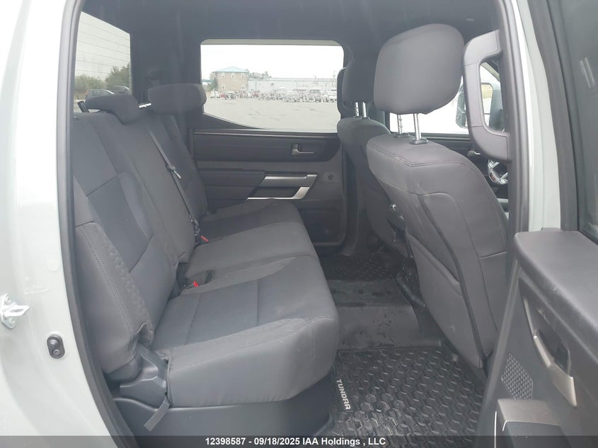 2025 Toyota Tundra Crewmax Sr/Crewmax Sr5 VIN: 5TFLA5DB4SX246241 Lot: 12398587