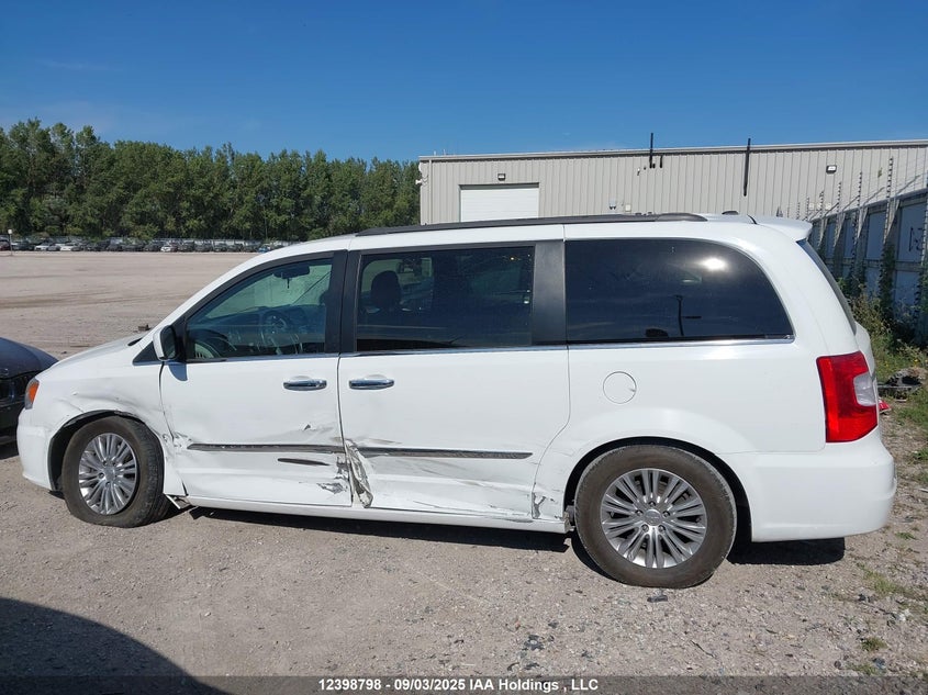 2C4RC1CG4GR285685 2016 CHRYSLER TOWN & COUNTRY photo no. 14