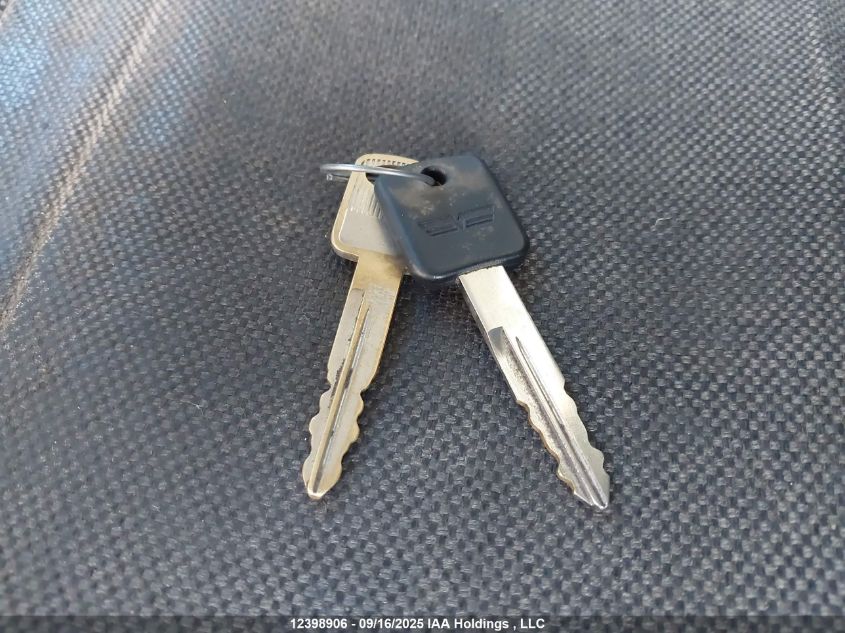 2003 Ford Econoline E450 Super Duty Cutwy Van VIN: 1FDXE45F63HA92141 Lot: 12398906