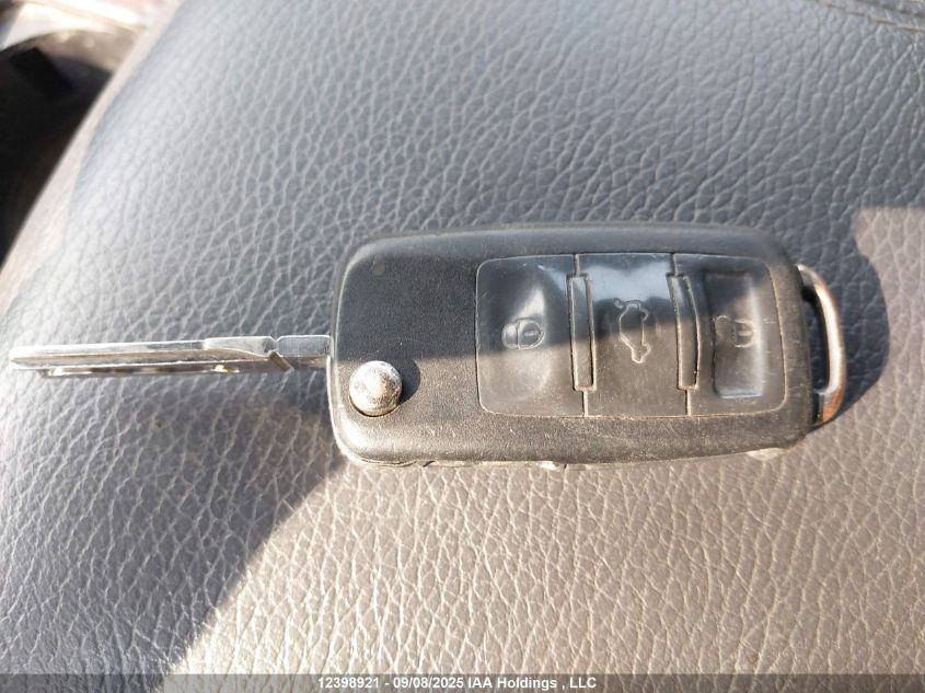 2004 Volkswagen Touareg 3.2 VIN: WVGBC67L24D032137 Lot: 12398921