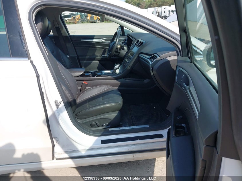 3FA6P0D99GR334719 2016 FORD FUSION photo no. 5
