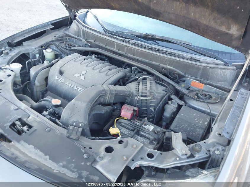 2011 Mitsubishi Outlander Se VIN: JA4JT3AX2BU604096 Lot: 12398973