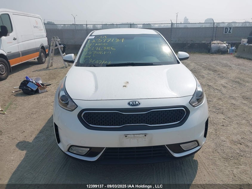 KNDCB3LC5K5276386 2019 KIA NIRO photo no. 12