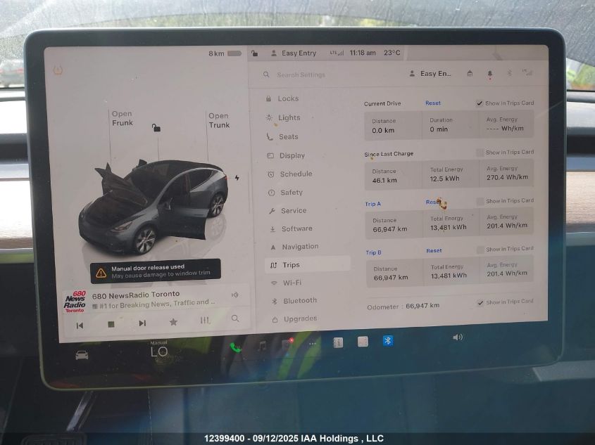 2022 Tesla Model Y Long Range VIN: 7SAYGDEE4NF518439 Lot: 12399400