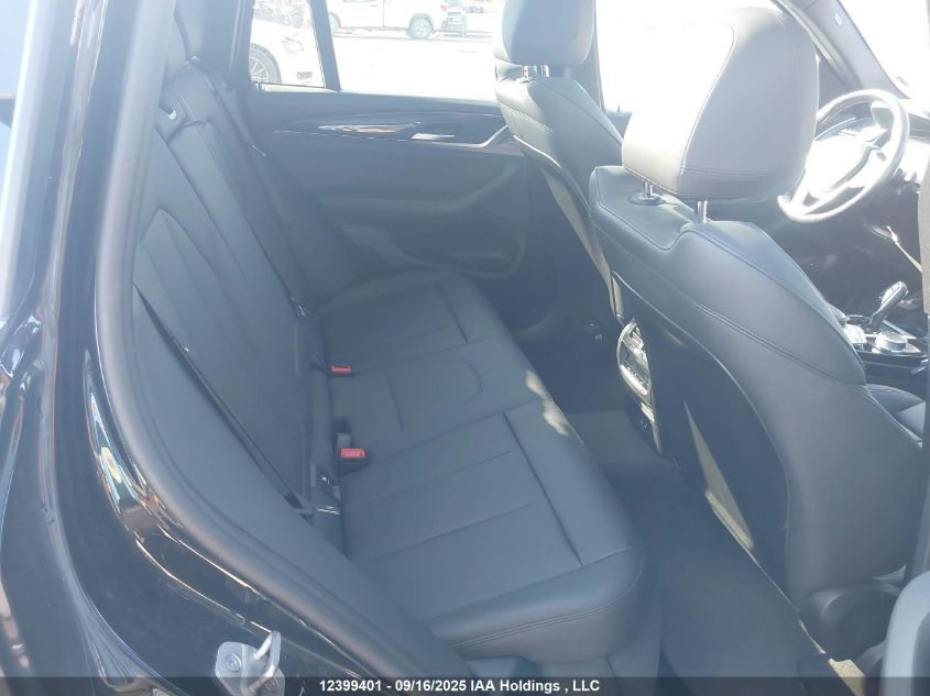 2021 BMW X3 xDrive30E VIN: 5UXTS1C0XM9H30395 Lot: 12399401